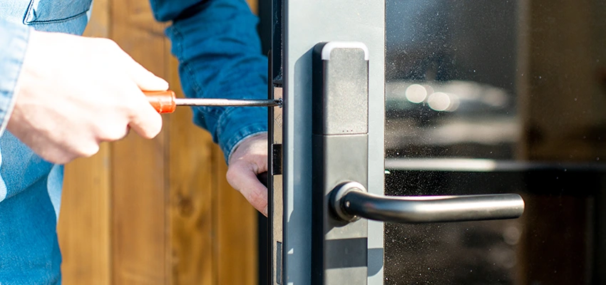 Aluminium Door Lock Replacement in Galesburg, Illinois