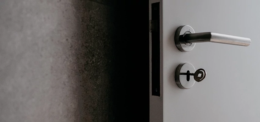 Front Door Handle Repair And Installation in Galesburg, IL
