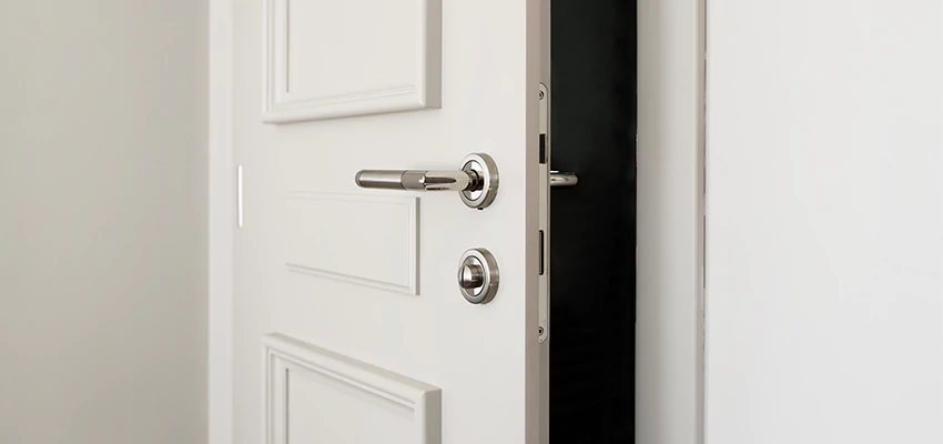 Folding Bathroom Door With Lock Solutions in Galesburg, IL