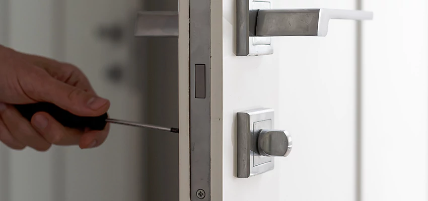 Key Programming Locksmith Open Now in Galesburg, Illinois